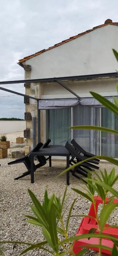 Domaine Moulin D' Elemiah Apartment Gémozac Exterior foto